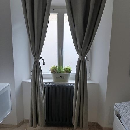 Logement Le Gabian Ampus Екстер'єр фото